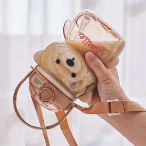 Bouteille d'eau en plastique ours dessin animé pour enfants avec paille et sangle.
