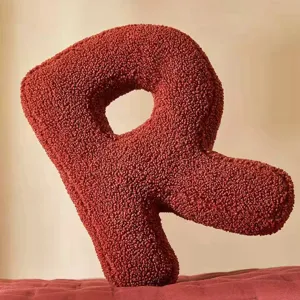 Coussin Lettre R Peluche Douce Decoration Interieur Design Original pour Canape