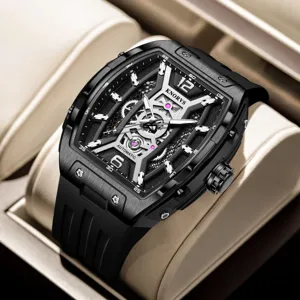Luxus automatische mechanische Herrenuhr mit Tonnengehäuse, Skelettzifferblatt und Armband.