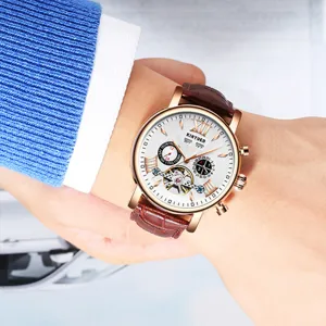 KINYUED Herren Automatik Mechanisch Uhr Skelett Weiß Zifferblatt Braunes Lederarmband