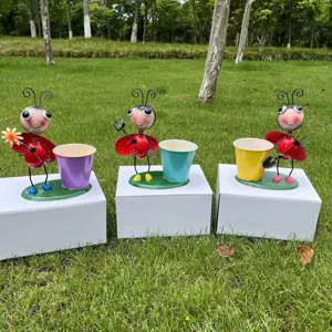 Vaso da fiori in metallo cartone animato coccinella contenitore per piante portapenne