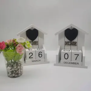 Creative Wooden Perpetual Calendar Desktop Ornament House Shape Home Decor Date Display Office Table Decoration Gift