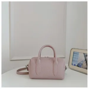 Bolso de mano Boston de cuero con textura lichi rosa, elegante bolso cruzado con doble asa.