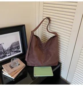 Casual brown suede shoulder tote bag, large capacity stylish hobo bag for daily commute.