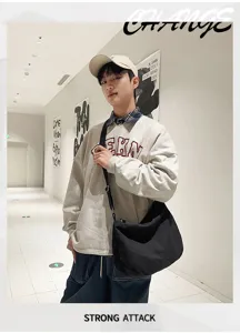 Elegante borsa a tracolla in tela casual, grande capacità per l'uso quotidiano e il tempo libero.