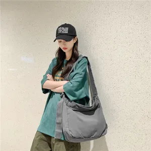 Gewaschene Canvas Umhängetasche retro Freizeittasche große Kapazität graue Schultasche.