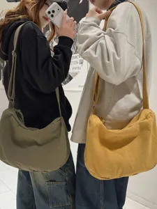 Borsa a tracolla in tela casual per donna, grande capacita, borsa a mezzaluna per lavoro.