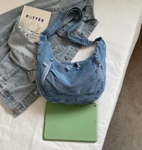 Denim shoulder bag casual crossbody tote bag for women daily commute style vintage blue design