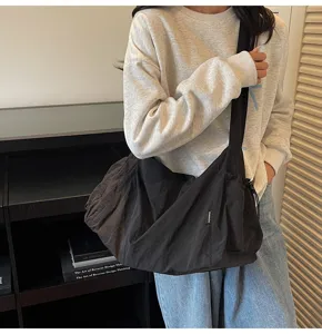 Casual black large capacity shoulder bag versatile crossbody tote for daily commute and travel