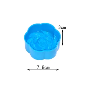 Blue flower silicone mold for baking mooncakes, pudding, and soaps, size 7.8x3cm.
