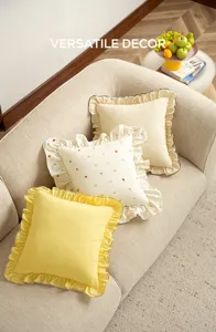 Cuscino decorativo con volant stile crema cuscino estetico per divano soggiorno
