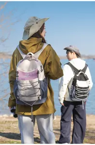 Sac à dos de loisirs en plein air élégant avec cordon et grande capacité pour voyage et école.