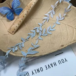 Ribete de encaje hidrosoluble bordado de poliéster azul cielo accesorios para costura DIY.