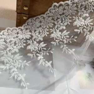 Witte mesh geborduurde kant trim 16cm brede bloemige stof voor trouwjurk decor