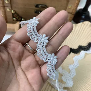 Pizzo ricamato idrosolubile in poliestere bianco nero da 2cm per cucito fai da te artigianato