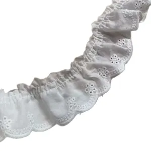 White cotton ruffled lace trim, 4.5cm wide embroidered wave edge for DIY clothing and crafts.
