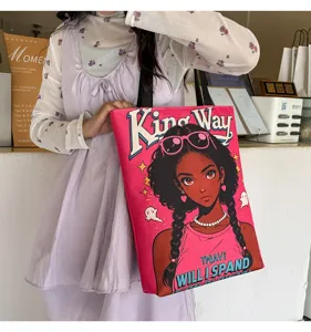 Vue détaillée du sac cabas en toile avec imprimé rétro vintage de fille noire grande taille.
