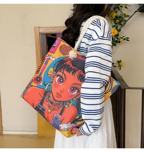 Süße Canvas-Tragetasche mit lebendigem Cartoon-Mädchen-Druck, geräumige Schultertasche.