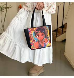 Bolso tote de lona negra con estampado de chica anime cartoon, bolso de mano elegante.