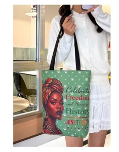 Grand sac cabas en toile avec imprimé d'art afro et slogan Juneteenth pour le shopping.