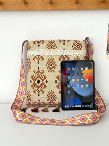 Bolso cruzado tejido de estilo étnico con borlas y gran capacidad para el almacenamiento diario.