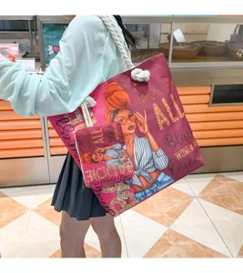 Sac cabas en toile pour fille noire dessinée à la main avec pochette, sac fourre-tout de voyage léger.