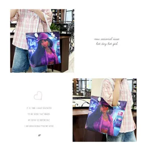 Stilinger Canvas Shopper mit modischem Illustration Design, robust und geräumig.