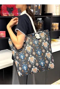 Gewebte Tragetasche für Damen, ethnischer Stil bestickte große Umhängetasche mit Kordel.