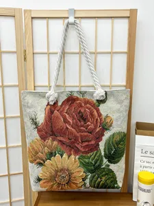 Vintage gewebte Leinwand-Tragetasche mit großem Blumen-Design, geräumig und mit stabilen Griffen.