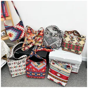 Bohemian ethnic style canvas shoulder bag for women, casual geometric crossbody bag.