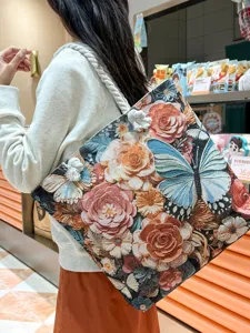 Vintage geweven bloemen shopper grote capaciteit schoudertas met vlinder patroon voor dames.