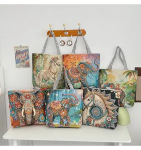 Sac cabas en toile de style ethnique du Sud-Est asiatique, avec motif d'éléphant et de cheval.