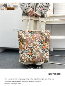 Borsa shopper in tela boho per donne, grande borsa a mano da spiaggia estiva con stampa floreale.