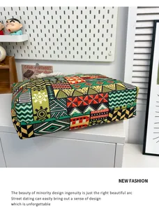 Kleurrijke canvas opbergtas met geometrische print, grote shopper en rugleuning organizer.