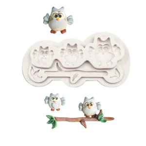 Detailansicht der niedlichen Eulen Silikon Fondantform, ideal für DIY Backen und Ton Handwerk.