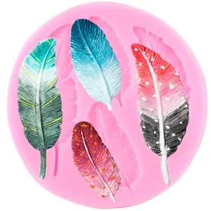 Molde de silicona con diseño de plumas para decoración de tartas y manualidades.
