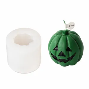 Pumpkin silicone mold and Halloween candle detail view showing dimensions and weight specification.
