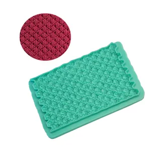 Forma fondant apo silikoni me yfi plektou gia diakosmisi kepton kai sokolatas.