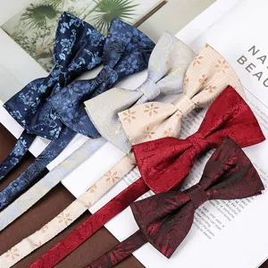 Men's vintage jacquard bowtie set, elegant floral striped bow tie for business suit shirt.