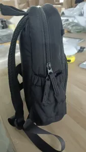 Zaino trapuntato mini nero borsa casual leggera elegante piccolo zainetto per uso quotidiano