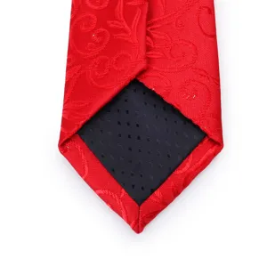 Corbata roja clásica con patrón para hombre, ideal para bodas y trajes formales de negocios.