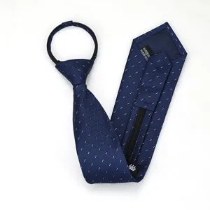 Corbata azul con cremallera para hombre de negocios formal elegante diseño a rayas detalle.