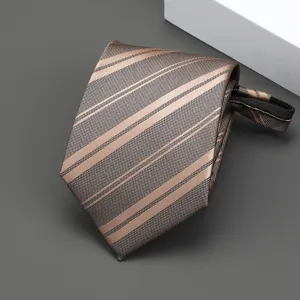 Detalle de corbata con cremallera a rayas marrones, corbata formal de negocios unisex.