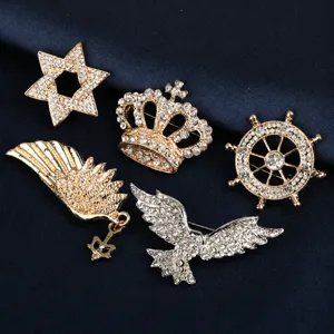 Herren Mode Legierung Strass Brosche Pin Luxus Gold Silber Krone Stern Hirsch Anker Reversnadel Anzug Schmuck Geschenk