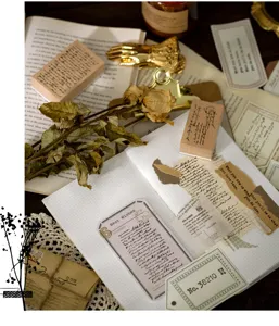 Vintage houten journal stempels en Engels decoratief papier set voor DIY scrapbooking.