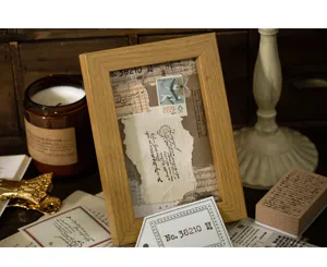 Houten vintage fotolijst collage en dagboek stempel gedetailleerd overzicht voor diy.