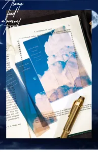 Lot de marque-pages PET givrés effet cosmique, papeterie esthétique pour lecture et déco.