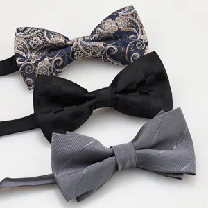 Set di papillon eleganti da uomo con classico motivo cachemire, nero e grigio.