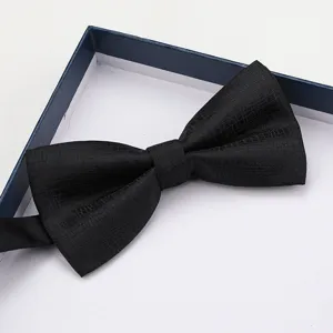 Classico papillon doppio nero testurizzato da uomo, elegante confezione regalo per matrimoni.