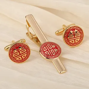 Ensemble pince a cravate et boutons de manchette mariage pour homme rouge or chic.